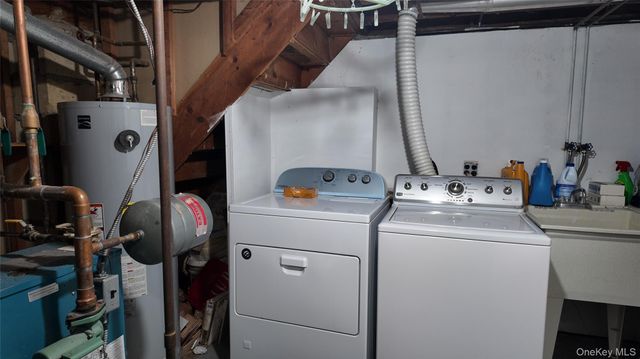 93 Whitman Road, Yonkers, NY 10710