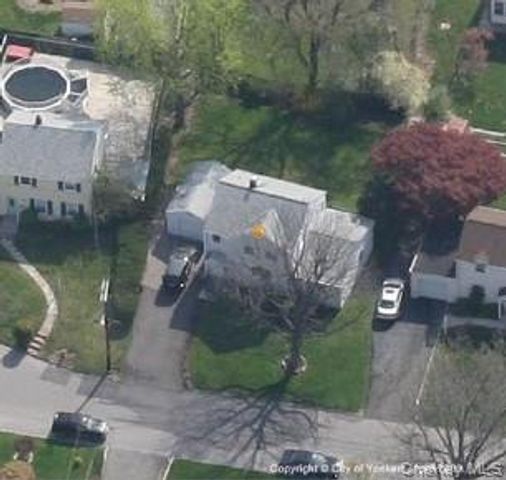 93 Whitman Road, Yonkers, NY 10710