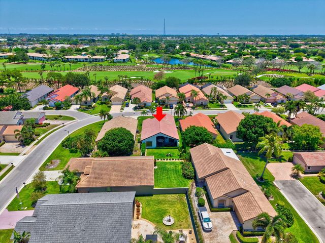 10393 Lexington Circle S, Boynton Beach, FL 33436