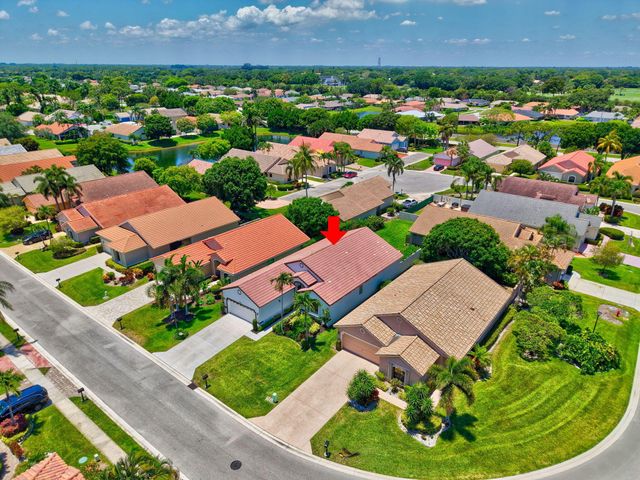 10393 Lexington Circle S, Boynton Beach, FL 33436