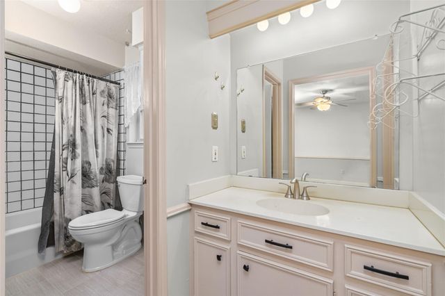 7015 Rosebrook Circle, Spring, TX 77379