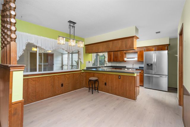 7015 Rosebrook Circle, Spring, TX 77379