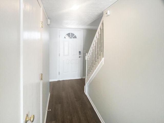 100 Gold Dust Court, Delaware, OH 43015