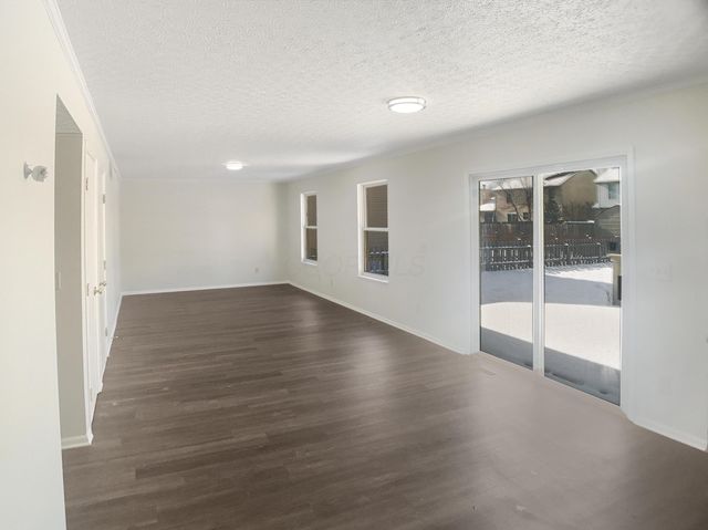 100 Gold Dust Court, Delaware, OH 43015