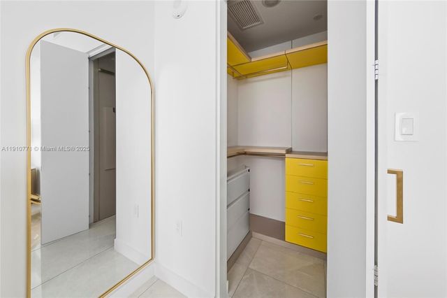 2678 Tigertail Ave 1110, Miami, FL 33133