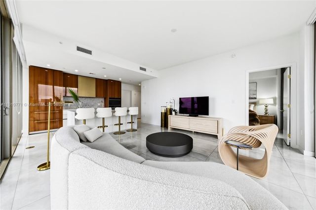 2678 Tigertail Ave 1110, Miami, FL 33133