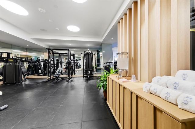 2678 Tigertail Ave 1110, Miami, FL 33133