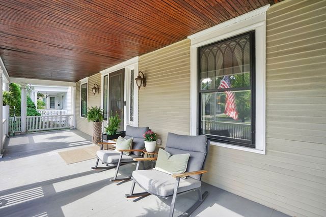 111 Magnolia Ter, Springfield, MA 01108