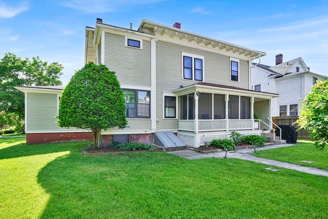 111 Magnolia Ter, Springfield, MA 01108