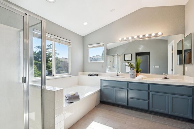 2780 Oxford Ln, Tracy, CA 95377