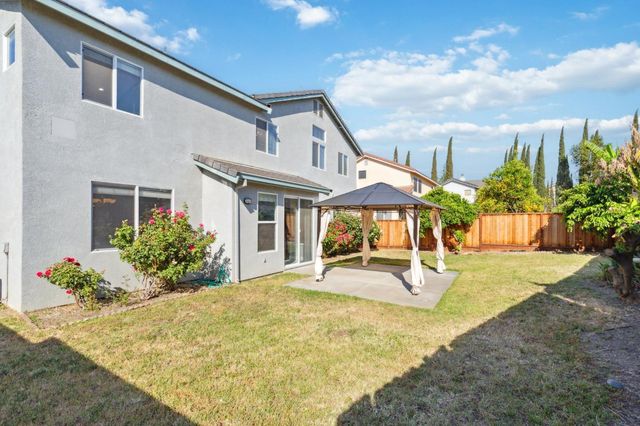 2780 Oxford Ln, Tracy, CA 95377