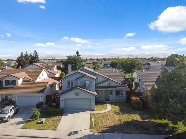 2780 Oxford Ln, Tracy, CA 95377