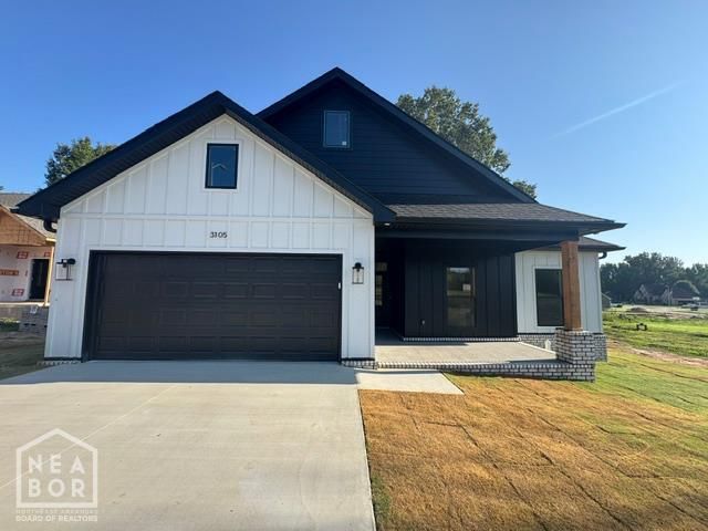 3105 Lynn Dr, Paragould, AR 72450