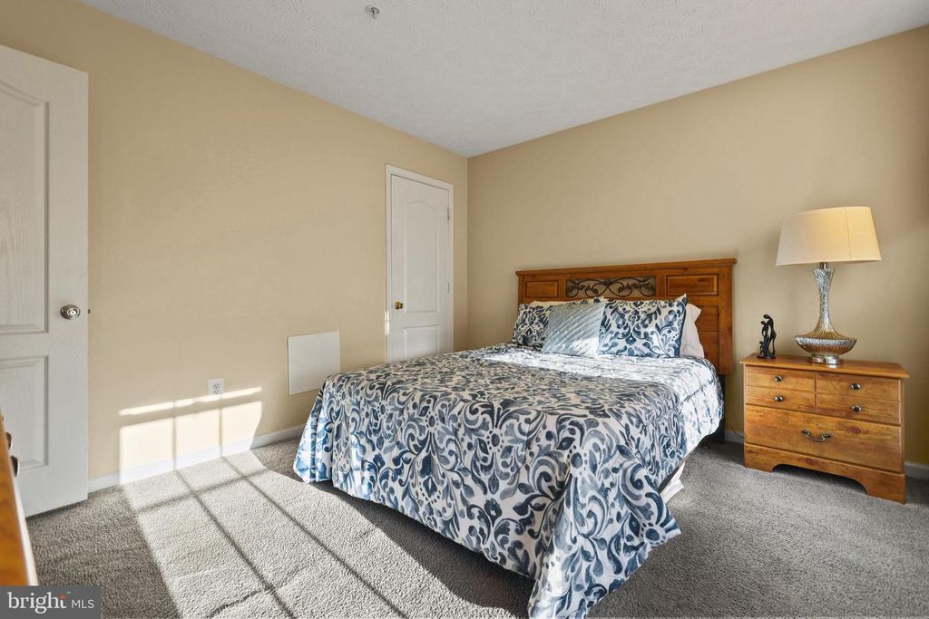 Image 20 of property listing at 9716 PENGUIN PL, Upper Marlboro, MD 20772