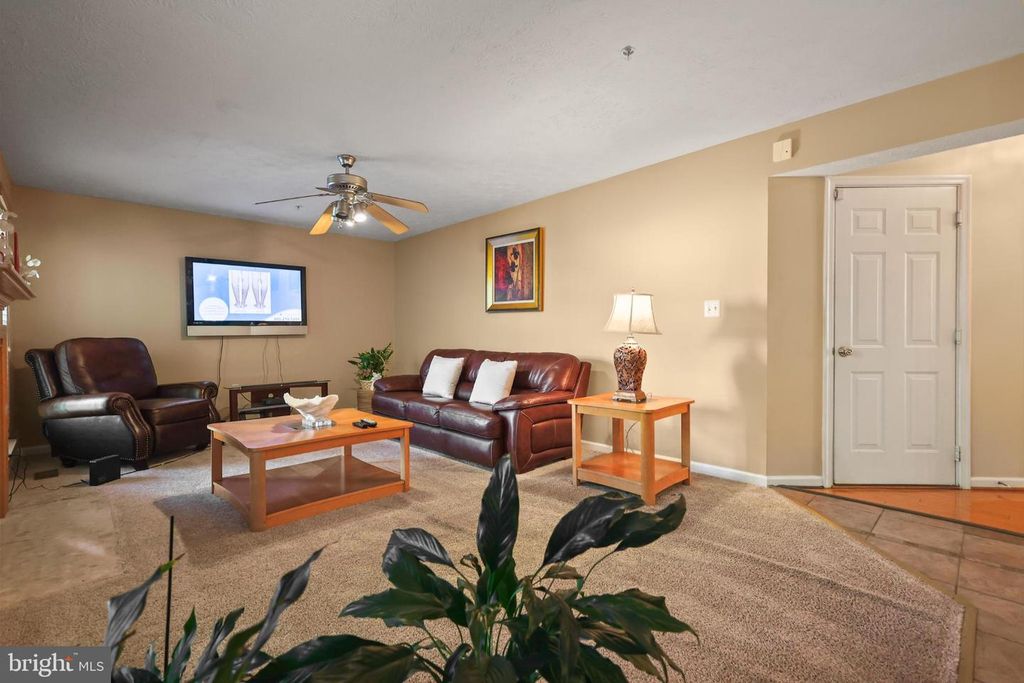 Image 25 of property listing at 9716 PENGUIN PL, Upper Marlboro, MD 20772