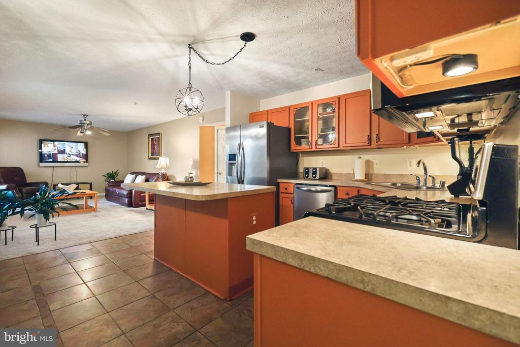 Image 37 of property listing at 9716 PENGUIN PL, Upper Marlboro, MD 20772