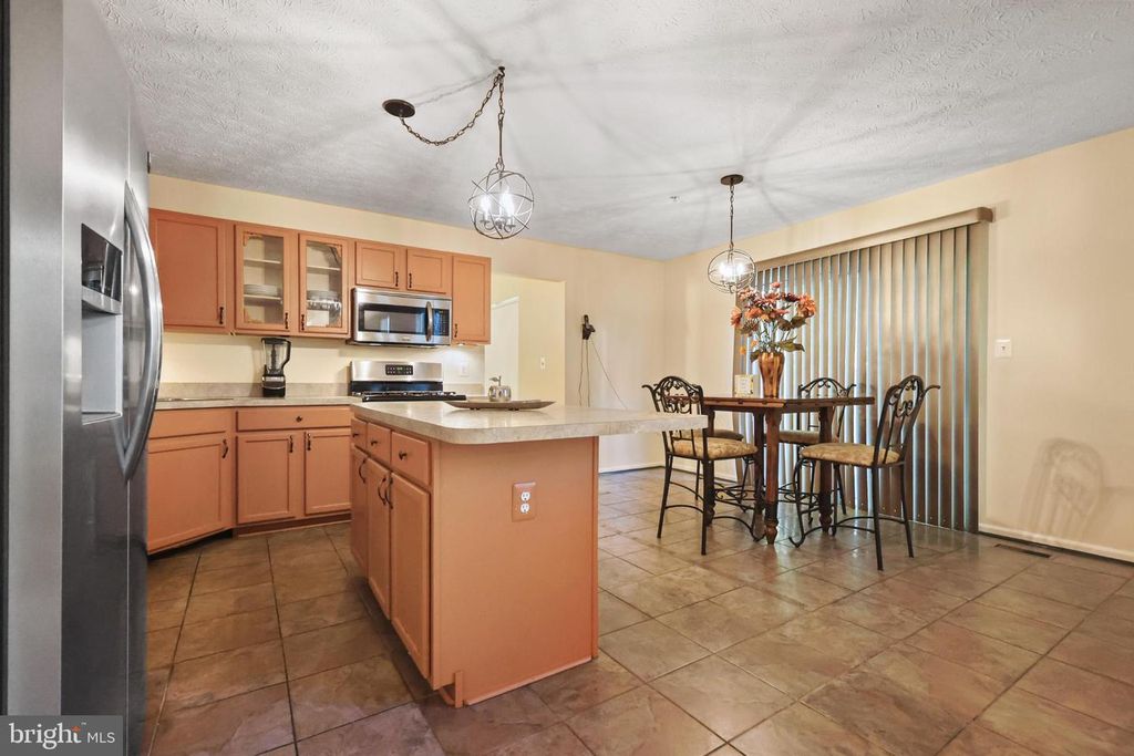 Image 38 of property listing at 9716 PENGUIN PL, Upper Marlboro, MD 20772