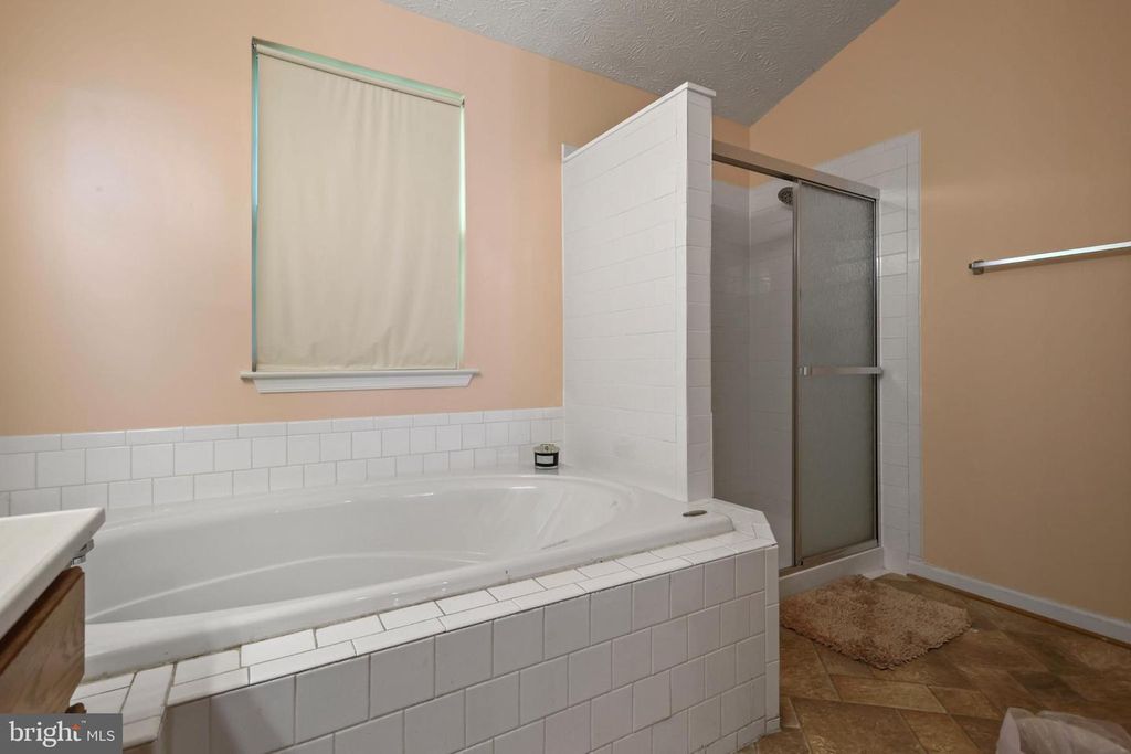 Image 41 of property listing at 9716 PENGUIN PL, Upper Marlboro, MD 20772