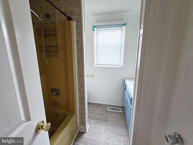 6509 KENWOOD DR, Salisbury, MD 21804