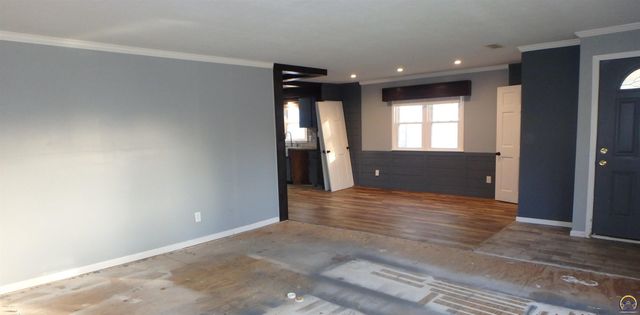 2310 SE Massachusetts AVE, Topeka, KS 66605