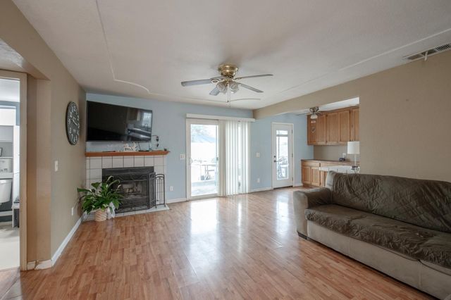 14531 W Kearney Boulevard, Kerman, CA 93630