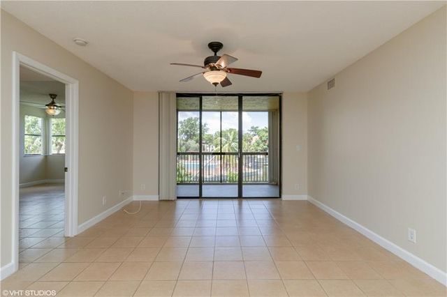 5641 Riverside Dr 202B1, Coral Springs, FL 33067