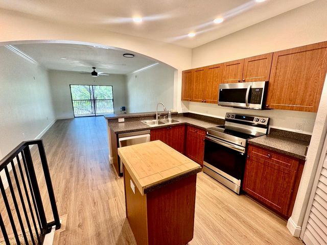 2176 PORTOFINO PLACE 26-026, Palm Harbor, FL 34683