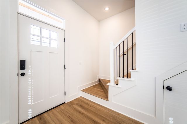 646 W Price Avenue, Springdale, AR 72764