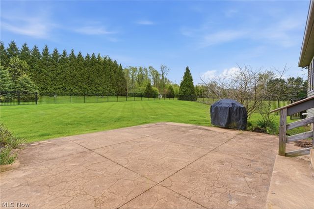 690 Lang Farm Drive, Medina, OH 44256
