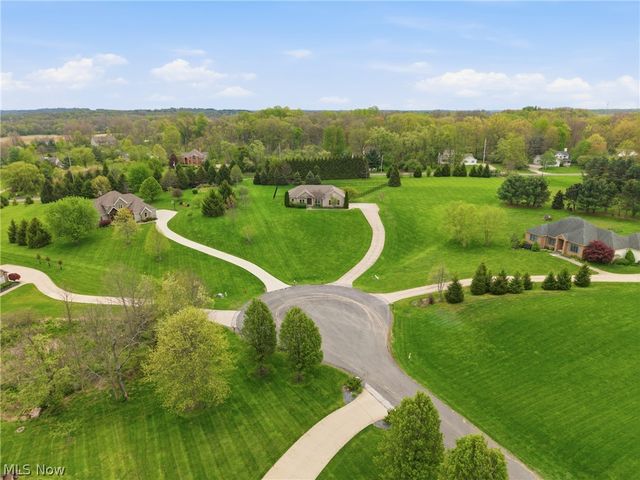 690 Lang Farm Drive, Medina, OH 44256