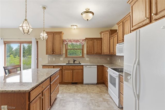 690 Lang Farm Drive, Medina, OH 44256