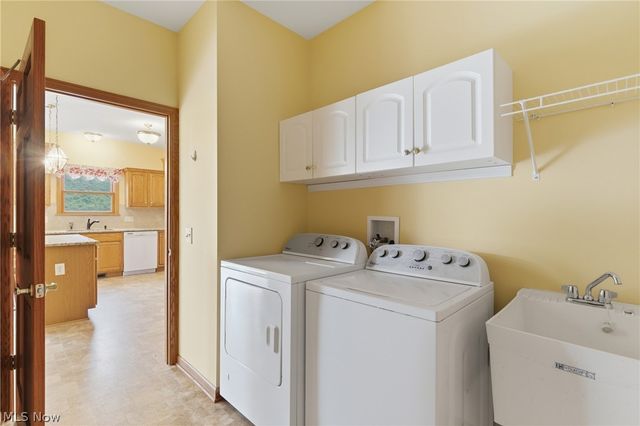 690 Lang Farm Drive, Medina, OH 44256