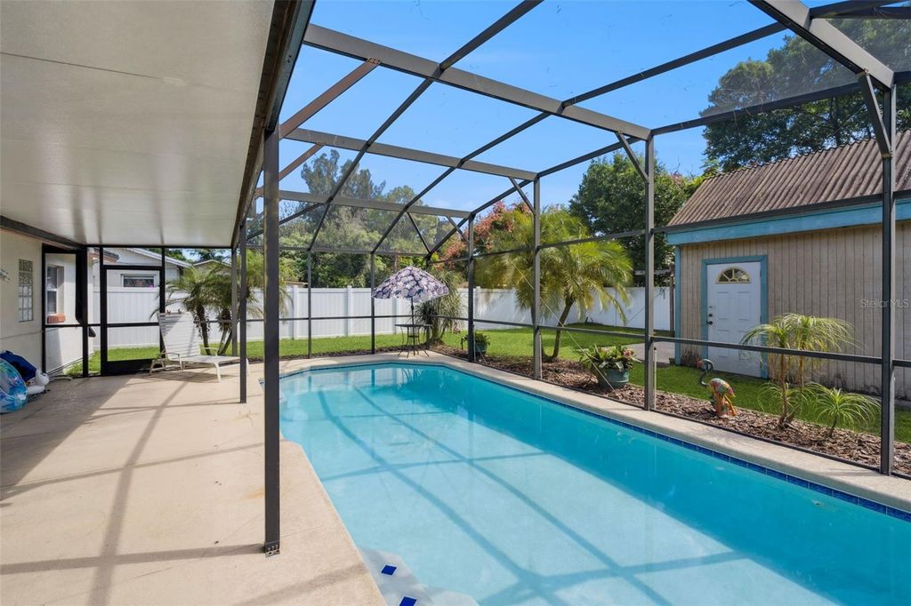 Image 2 of property listing at 5651 PINEROCK ROAD, Orlando, FL 32810