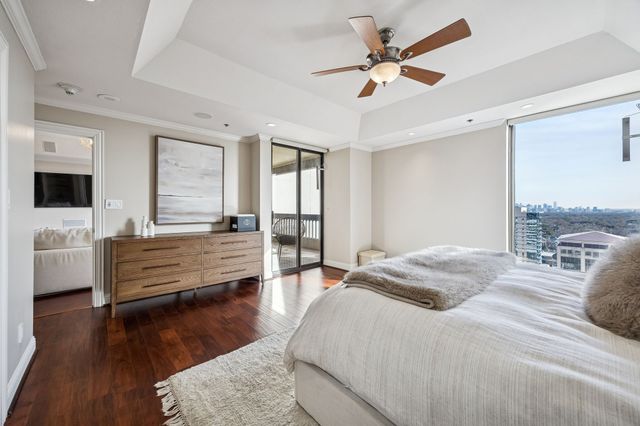 5909 Luther Lane 2105, Dallas, TX 75225