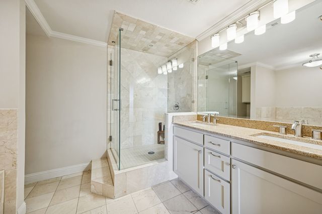 5909 Luther Lane 2105, Dallas, TX 75225