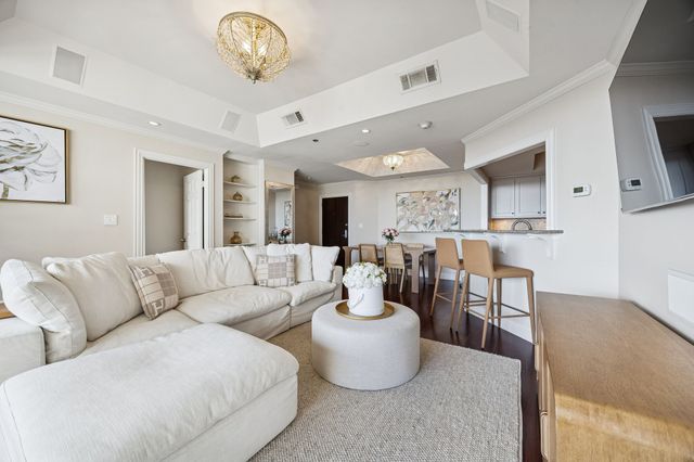 5909 Luther Lane 2105, Dallas, TX 75225