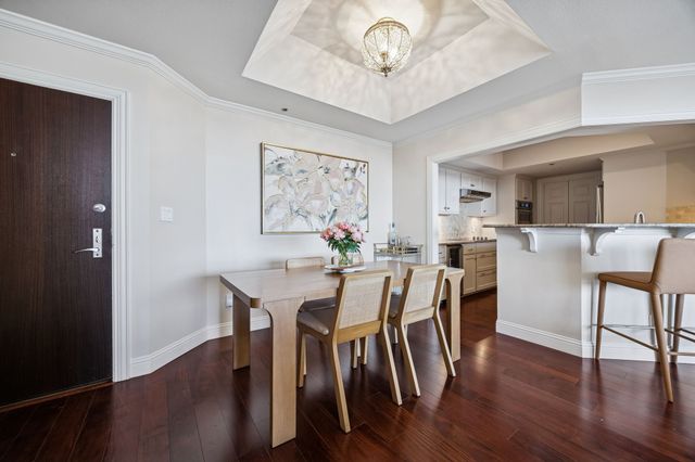 5909 Luther Lane 2105, Dallas, TX 75225