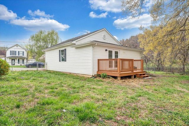 1334 Gillette AVE, Roanoke, VA 24014