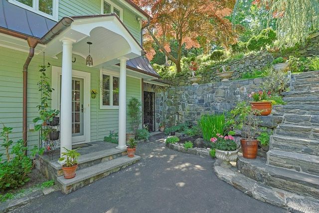 97 Underhill Road, Scarsdale, NY 10583
