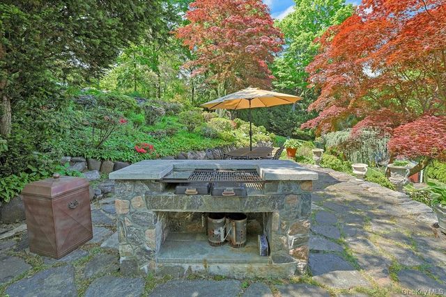 97 Underhill Road, Scarsdale, NY 10583