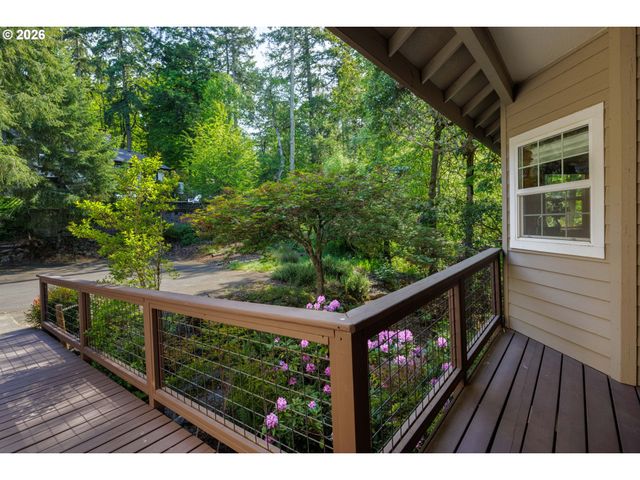 3380 VIDERA Dr, Eugene, OR 97405