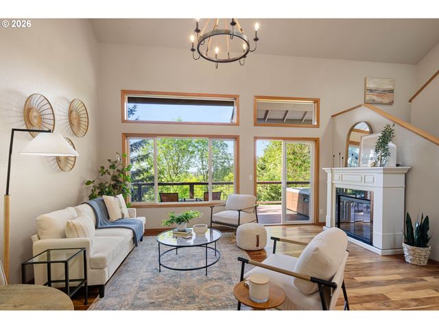 3380 VIDERA Dr, Eugene, OR 97405