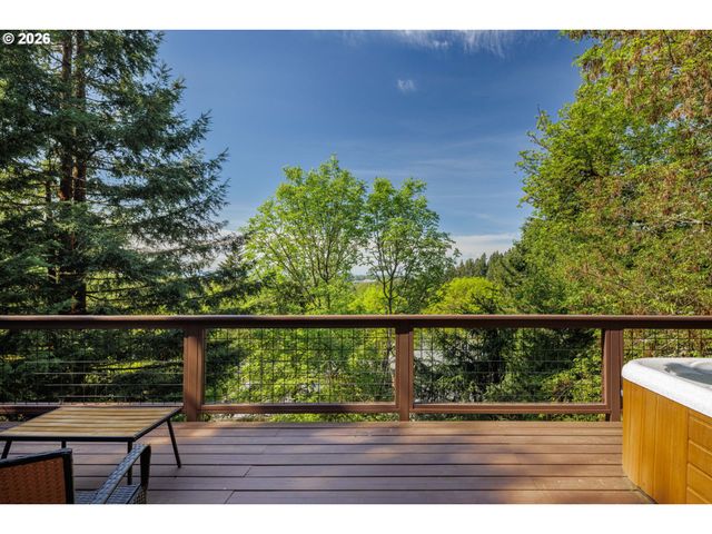 3380 VIDERA Dr, Eugene, OR 97405