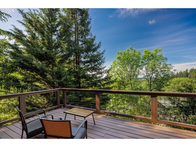 3380 VIDERA Dr, Eugene, OR 97405