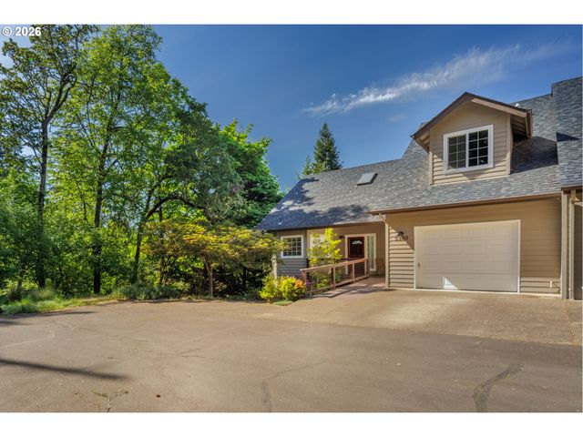 3380 VIDERA Dr, Eugene, OR 97405