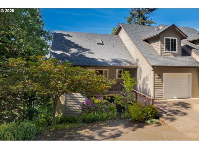 3380 VIDERA Dr, Eugene, OR 97405