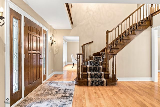 1403 W Wigwam Trail, Mount Prospect, IL 60056