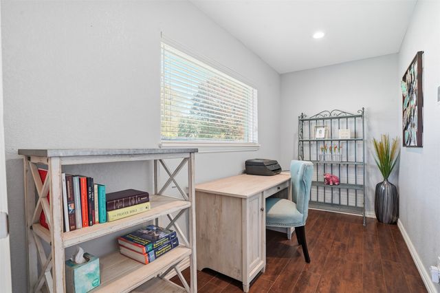 5717 S Wells Circle, Westworth Village, TX 76114