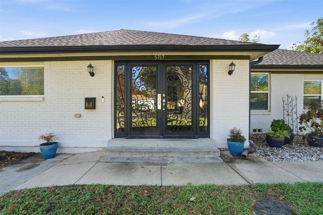 5717 S Wells Circle, Westworth Village, TX 76114