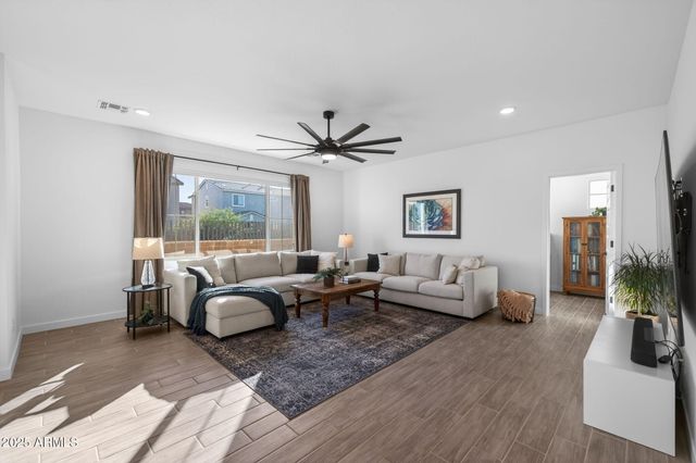 9247 E STENO Avenue, Mesa, AZ 85212